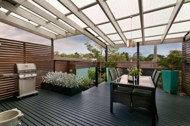 Installer une pergola bioclimatique Île-de-France