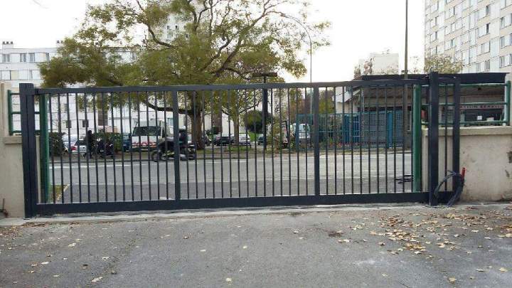 Portail en métal Île-de-France